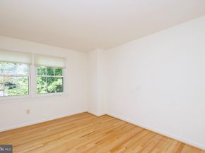 2417 Falls Place Court, Falls Church VA 22043