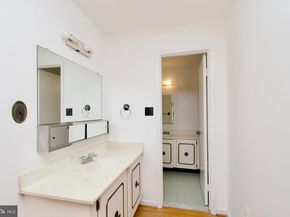2417 Falls Place Court, Falls Church VA 22043