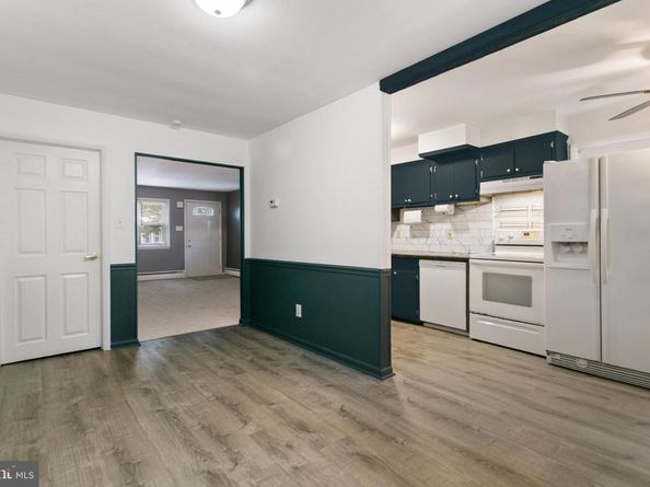 238 Jackson Avenue, Collingdale PA 19023