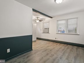 238 Jackson Avenue, Collingdale PA 19023