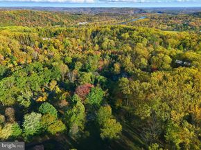 1895 Aquetong Road, New Hope PA 18938