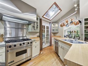 1895 Aquetong Road, New Hope PA 18938