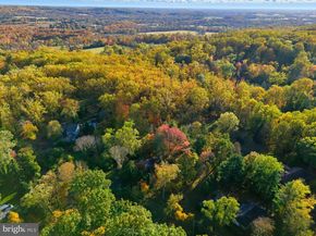 1895 Aquetong Road, New Hope PA 18938