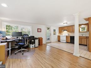 1895 Aquetong Road, New Hope PA 18938