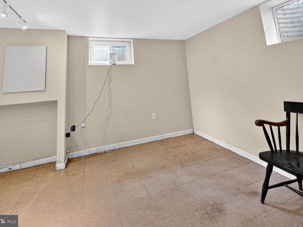 5605 Wood Way, Bethesda MD 20816