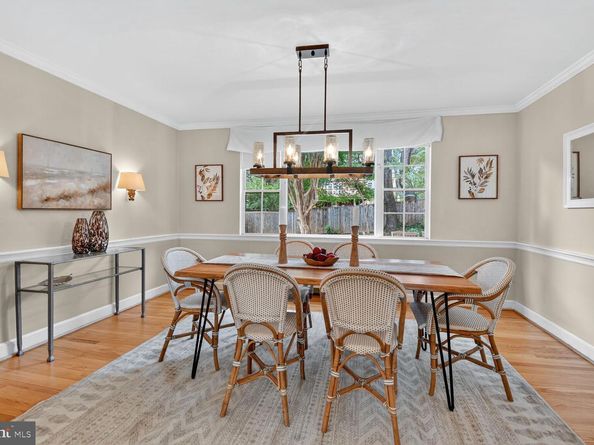 5605 Wood Way, Bethesda MD 20816
