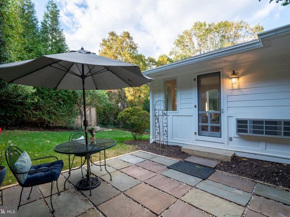 1438 Colleen Lane, Mclean VA 22101