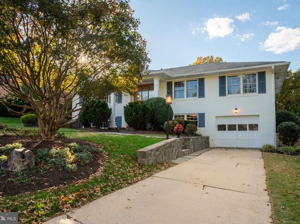 1438 Colleen Lane, Mclean VA 22101