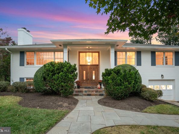 1438 Colleen Lane, Mclean VA 22101