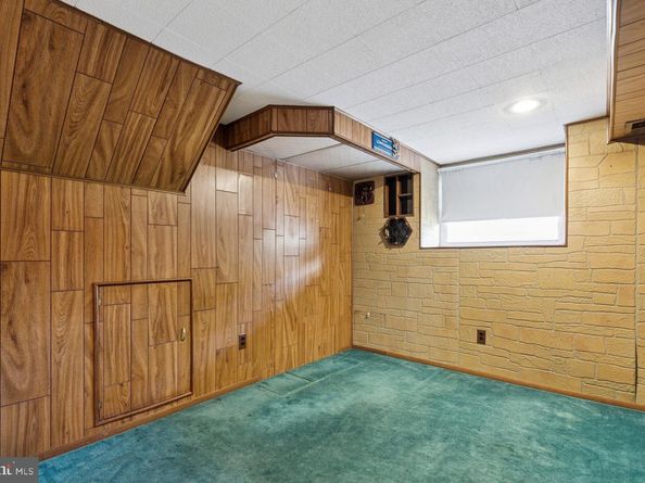 1240 June Road, Warminster PA 18974