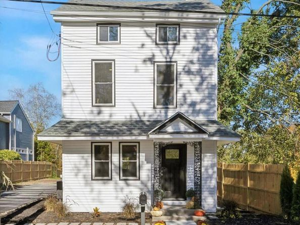 3011 Church Road, Lafayette Hill PA 19444