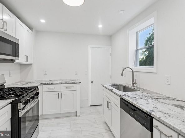 1541 N 9TH Street, Philadelphia PA 19122