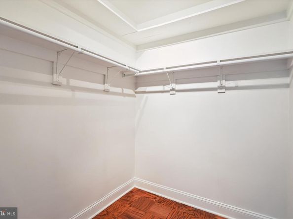 4201 Cathedral Avenue NW 222W, Washington DC 20016