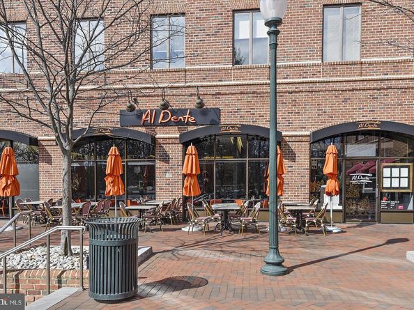 4201 Cathedral Avenue NW 222W, Washington DC 20016