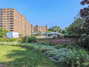 4201 Cathedral Avenue NW 222W, Washington DC 20016