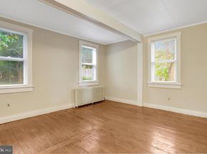 2621 2nd Road N, Arlington VA 22201