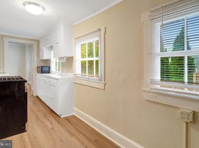 2621 2nd Road N, Arlington VA 22201
