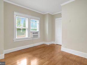 2621 2nd Road N, Arlington VA 22201
