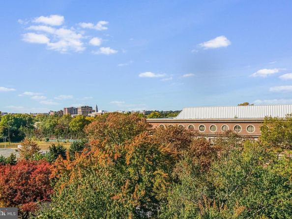 501 Slaters Lane 714, Alexandria VA 22314