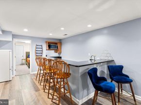 12127 Eddyspark Drive, Herndon VA 20170