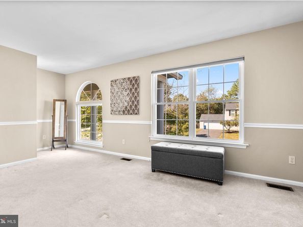 12127 Eddyspark Drive, Herndon VA 20170