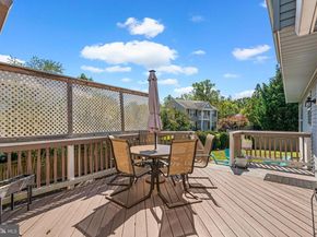 12127 Eddyspark Drive, Herndon VA 20170