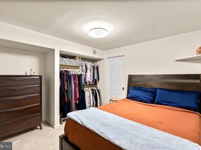12127 Eddyspark Drive, Herndon VA 20170