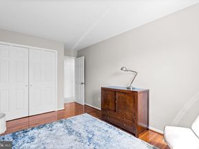 12127 Eddyspark Drive, Herndon VA 20170