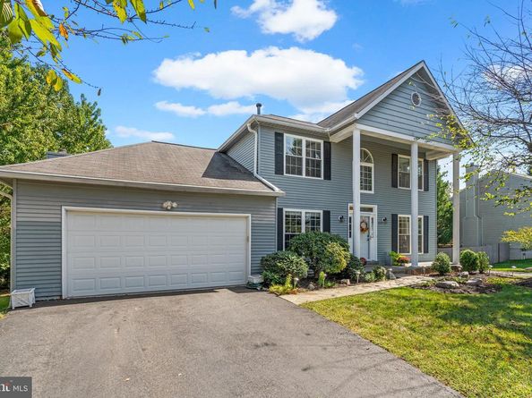 12127 Eddyspark Drive, Herndon VA 20170