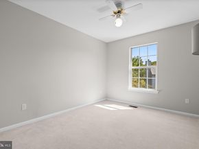 12127 Eddyspark Drive, Herndon VA 20170