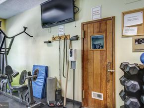 2100 Langston Boulevard 320, Arlington VA 22201