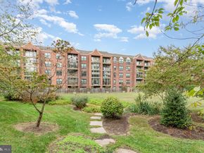 2100 Langston Boulevard 320, Arlington VA 22201