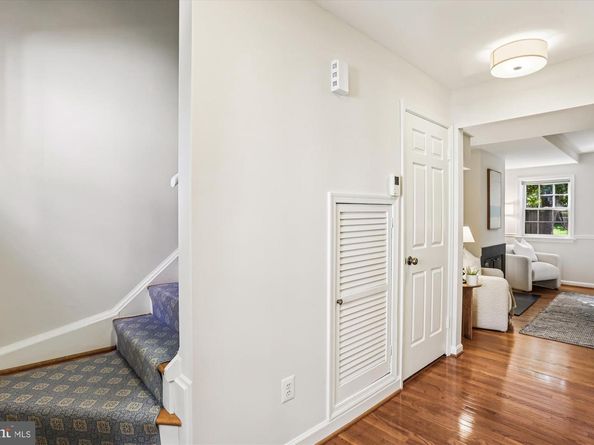6734 Hillandale Road 9, Chevy Chase MD 20815