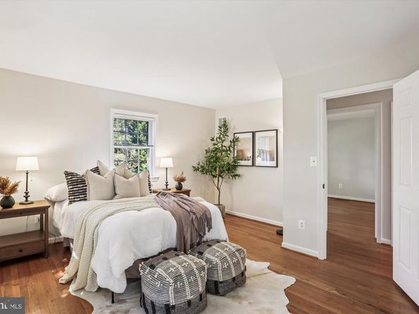 6734 Hillandale Road 9, Chevy Chase MD 20815