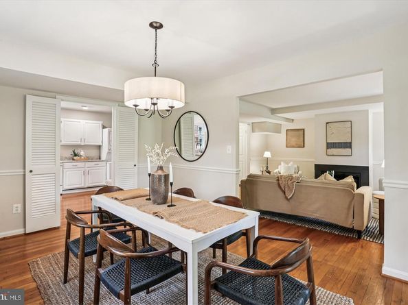 6734 Hillandale Road 9, Chevy Chase MD 20815