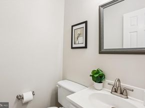 6734 Hillandale Road 9, Chevy Chase MD 20815