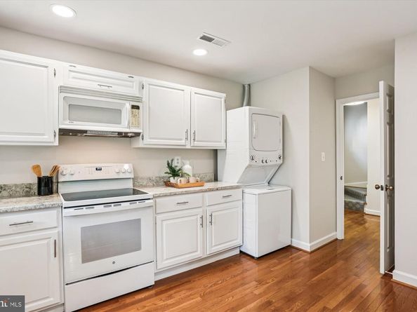 6734 Hillandale Road 9, Chevy Chase MD 20815