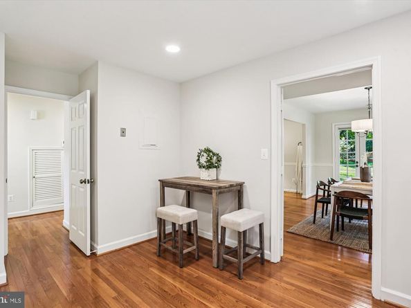 6734 Hillandale Road 9, Chevy Chase MD 20815