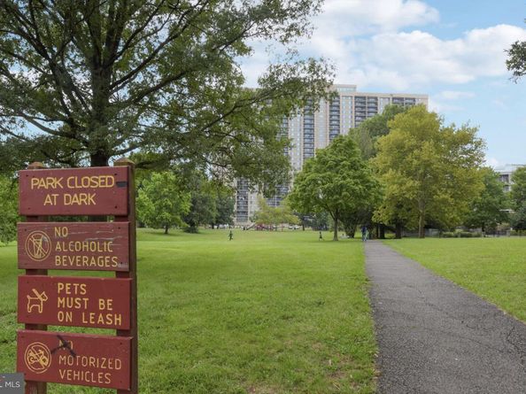 5501 Seminary Road 801S, Falls Church VA 22041