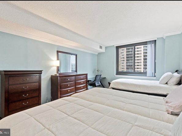 5501 Seminary Road 801S, Falls Church VA 22041