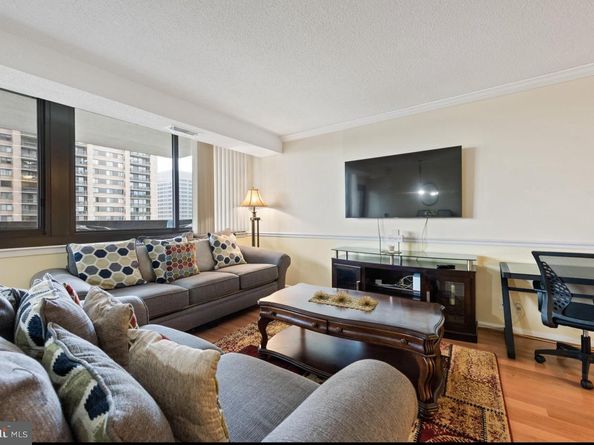 5501 Seminary Road 801S, Falls Church VA 22041