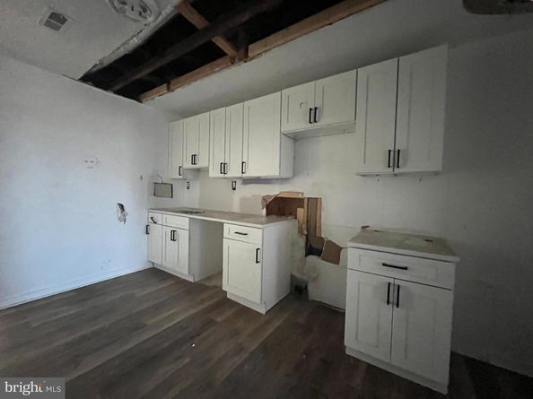 2210 N 17TH Street, Philadelphia PA 19132