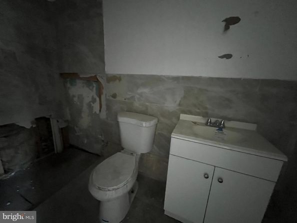 2210 N 17TH Street, Philadelphia PA 19132