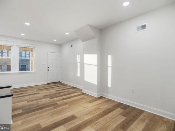 6313 N Garnet Street, Philadelphia PA 19141