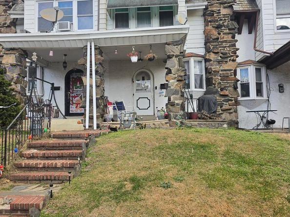 143 Springton Road, Upper Darby PA 19082