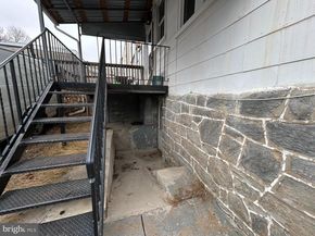 7502 Parkview Road, Upper Darby PA 19082