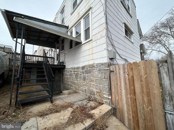 7502 Parkview Road, Upper Darby PA 19082