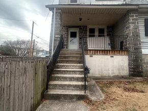 7502 Parkview Road, Upper Darby PA 19082