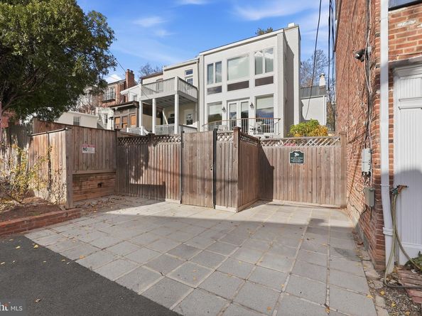 2708 P Street NW, Washington DC 20007