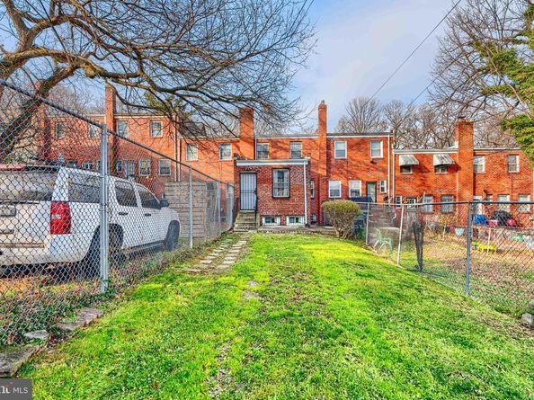 537 42nd Street NE, Washington DC 20019